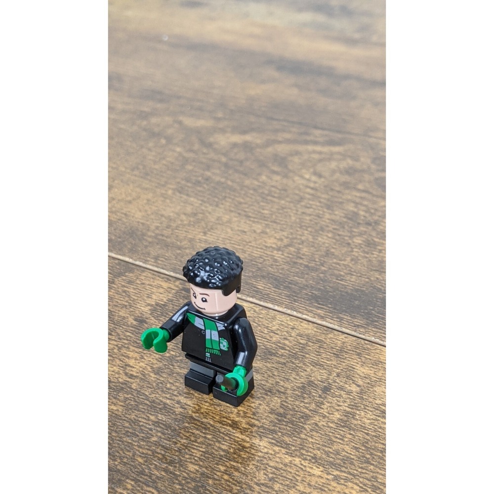 LEGOโ Minifigure Black Green Scarf Wand Collectible Toy Figure - Picture 4 of 5